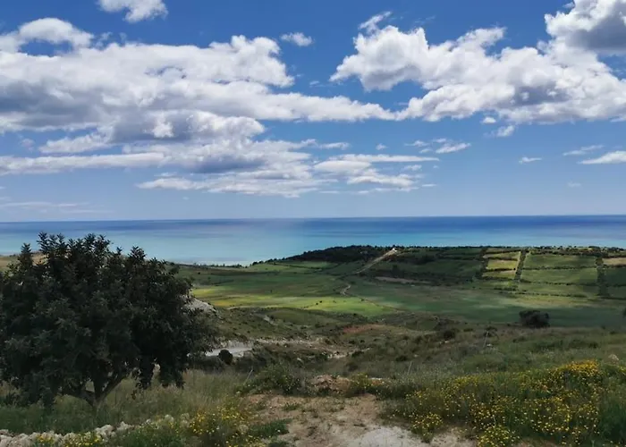 Casa Palombara - Healiday In Torre Salsa Villa *