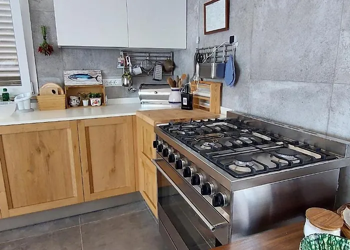 Casa Palombara - Healiday In Torre Salsa Villa *